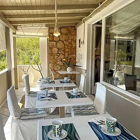 A Casa Di Enrico بورتوفيرّايو