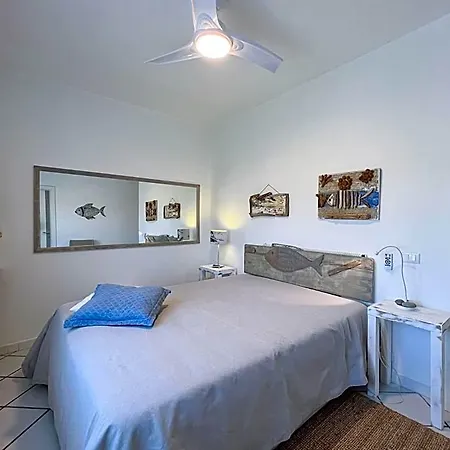 A Casa Di Enrico بورتوفيرّايو