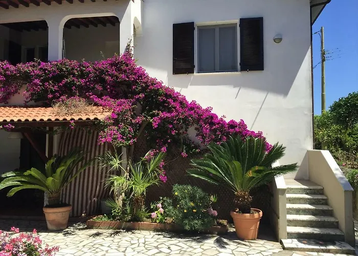 לינה וארוחת בוקר A Casa Di Enrico פורטופראיו